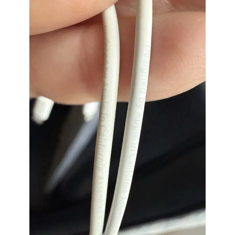 Lot of 2 Genuine Apple EarPods Headphones with Lightning Connector White OEM